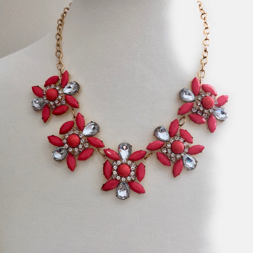 Kate Spade coral floral necklace